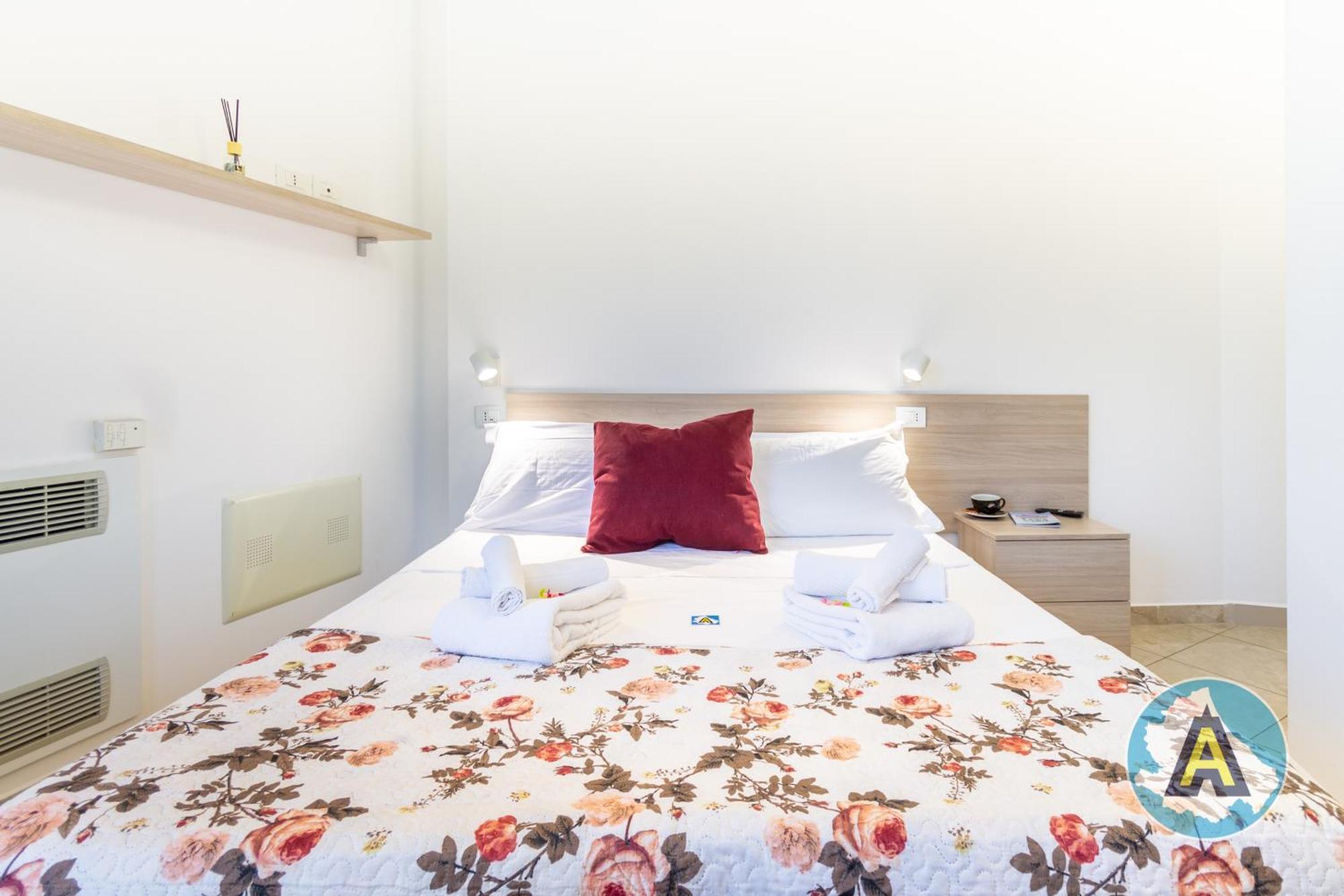 Isola Felice Hotel Silvi Paese Luaran gambar